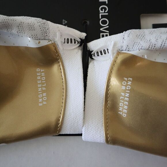 Nike Jordan Adult Sz M Gold/White Vapor Knit 4.0 Metallic Football Gloves - Picture 3 of 7